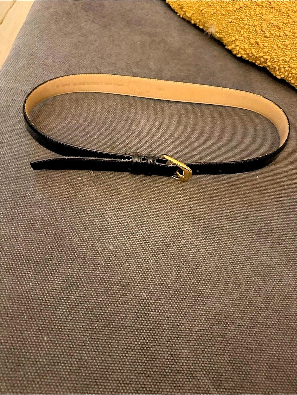 Chelsea & Campbell Black Belt. Size M